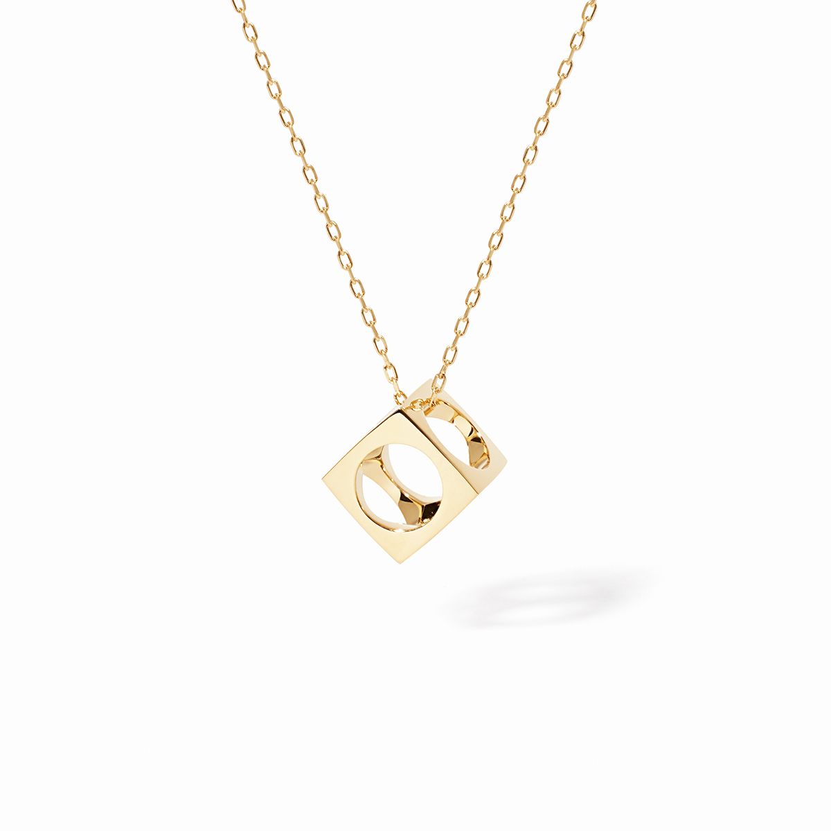Pendentif sur chaîne Le Pavé moyen modèle