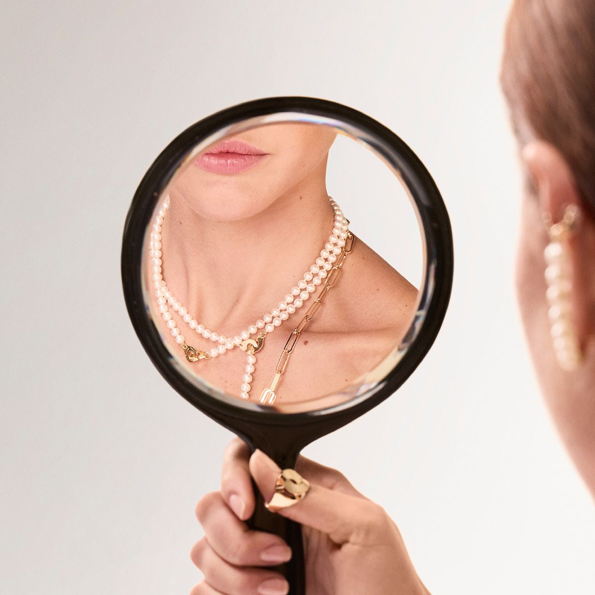 Collier de perles Menottes dinh van moyen modèle