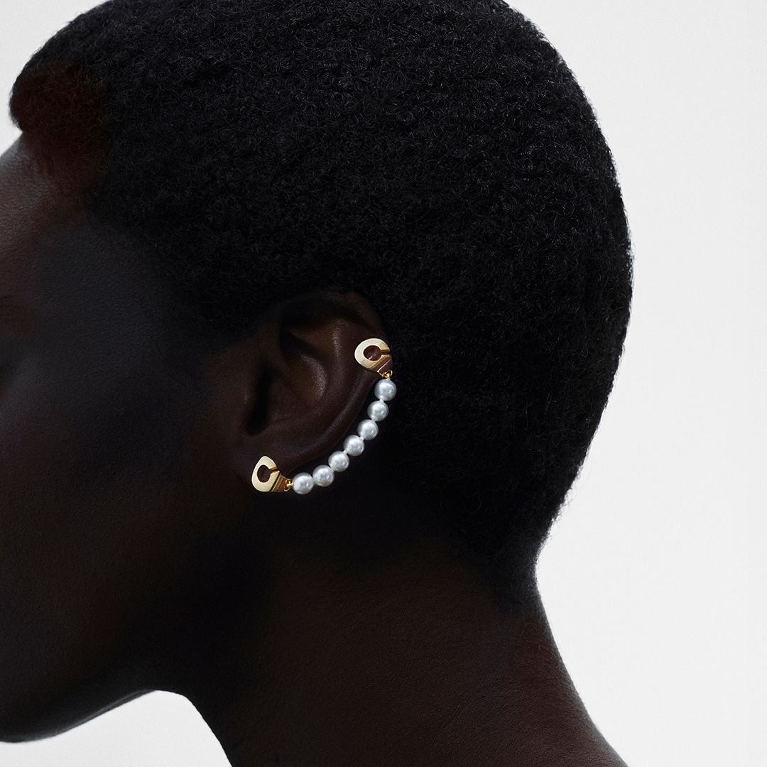 Earcuff droite de perles Menottes dinh van