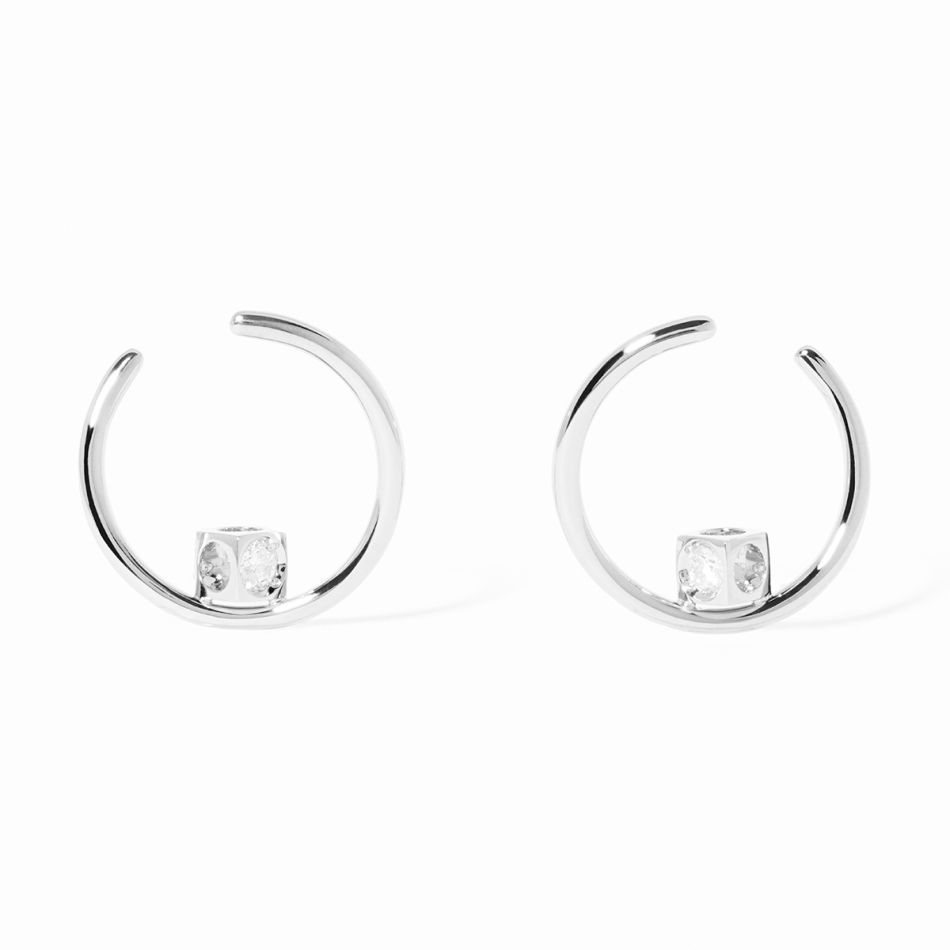 Le Cube Diamant hoop earrings